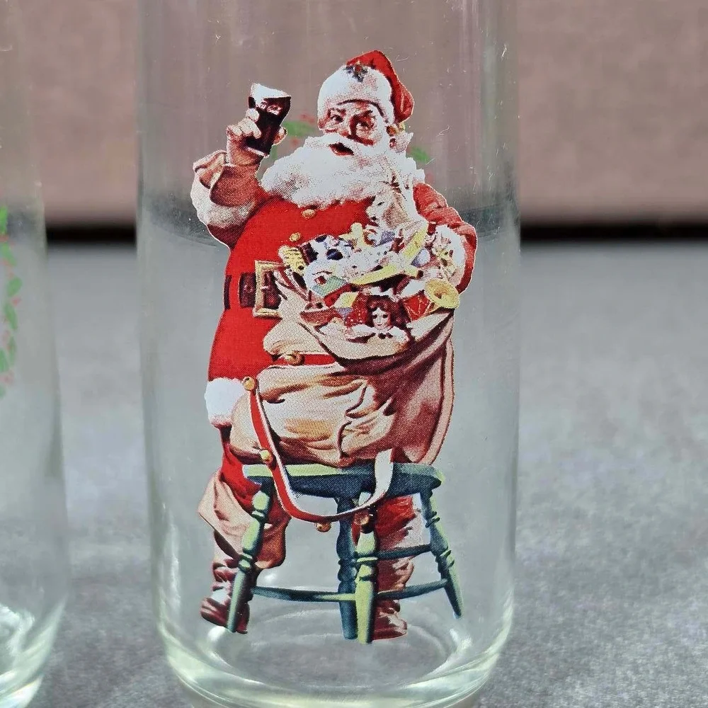 Coca-Cola Santa Claus Glasses Set of 2 Haddon Sundblom 1946 1948 Series II Clear